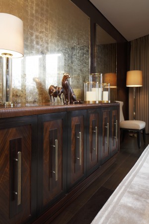 Casa Forma Luxury Interior Design Hallway Distressed Mirror & Side Cupboard